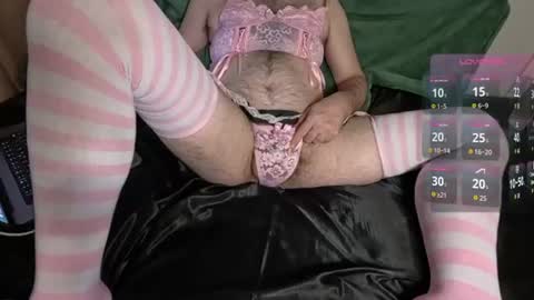 Snapshot of fermilka chatting on 07-05-26, 01:01 fermilka online show from 07-05-26, 01:01