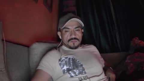 Snapshot of fernand89 chatting on 12-26-24, 05:37 fernand89 online show from 12-26-24, 05:37