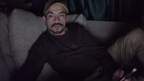 Snapshot of fernand89 chatting on 01-14-25, 06:34 fernand89 online show from 01-14-25, 06:34