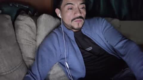 Snapshot of fernand89 chatting on 01-15-25, 06:01 fernand89 online show from 01-15-25, 06:01