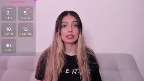 Snapshot of fernanda_aaa chatting on 05-11-26, 02:23 fernanda online show from 05-11-26, 02:23