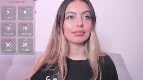 Snapshot of fernanda_aaa chatting on 05-11-26, 02:45 fernanda online show from 05-11-26, 02:45