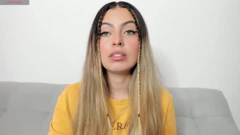 Snapshot of fernanda_aaa chatting on 05-13-26, 03:31 fernanda online show from 05-13-26, 03:31