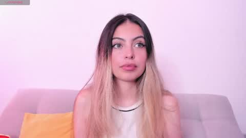 Snapshot of fernanda_aaa chatting on 05-16-26, 04:17 fernanda online show from 05-16-26, 04:17