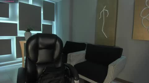 FER  online show from 11-22-25, 10:25