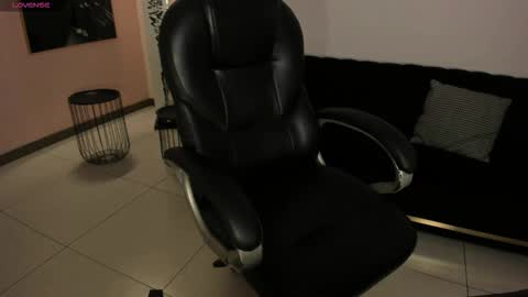 FER  online show from 12-17-25, 10:43