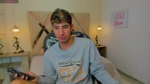 FER PHOENIX online show from 11-19-25, 03:17