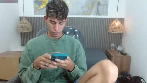 FER PHOENIX online show from 02-26-26, 04:00