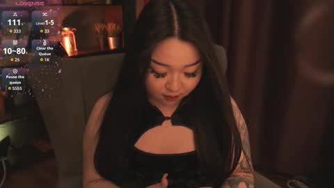 Snapshot of ferry_tail chatting on 10-13-25, 10:10 ferry_tail online show from 10-13-25, 10:10