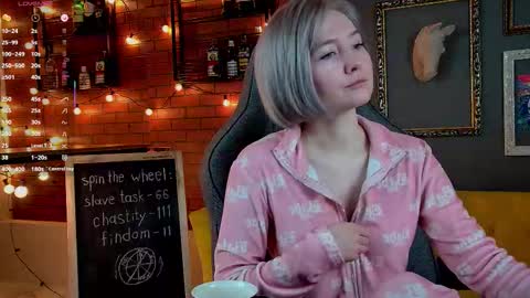 Rey online show from 03-27-26, 11:21