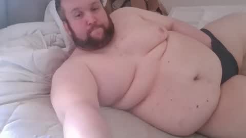 Snapshot of fettebifotze28h chatting on 06-01-26, 11:01 Cow Sow online show from 06-01-26, 11:01