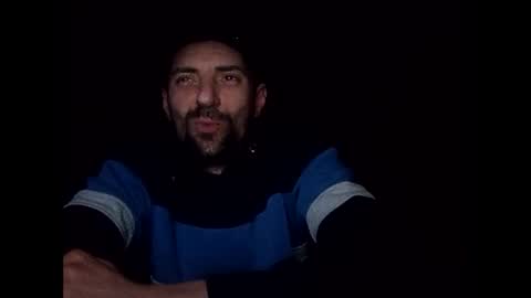 Raised in 90s online show from 11-23-25, 01:05