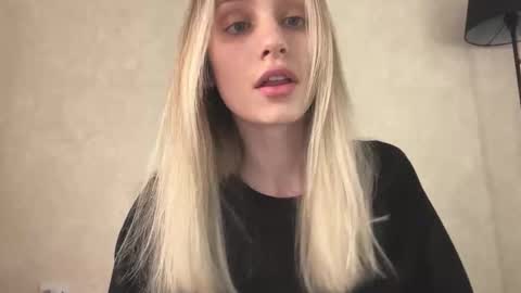 Lisa online show from 01-11-26, 09:47