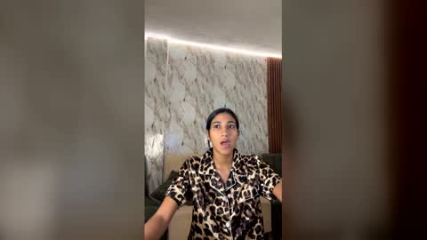 Freyja  online show from 02-11-26, 09:53