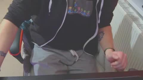 Snapshot of ffys2025 chatting on 02-23-25, 12:19 ffys2025 online show from 02-23-25, 12:19