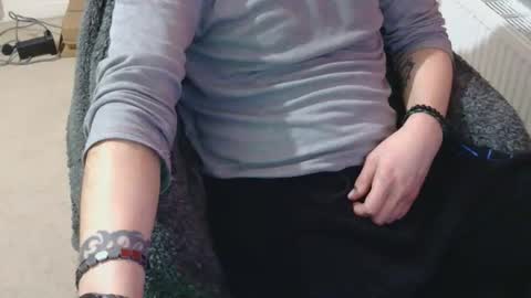 Snapshot of ffys2025 chatting on 02-16-26, 09:33 ffys2025 online show from 02-16-26, 09:33