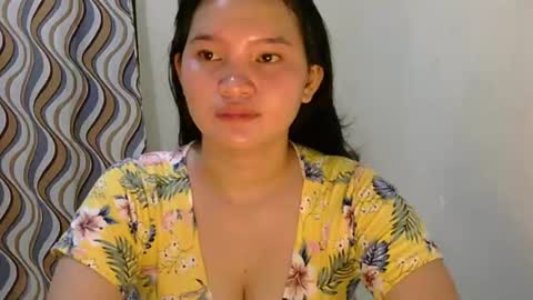 Snapshot of fhwilloughbyxx chatting on 06-22-26, 10:45 fhwilloughbyxx online show from 06-22-26, 10:45