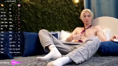 Thomas online show from 11-16-25, 04:45