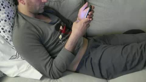 Snapshot of fidelio89 chatting on 05-07-26, 09:20 Fid online show from 05-07-26, 09:20