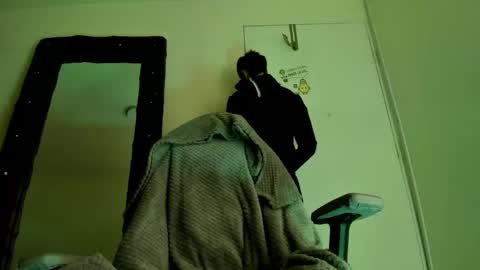   online show from 02-08-26, 12:19