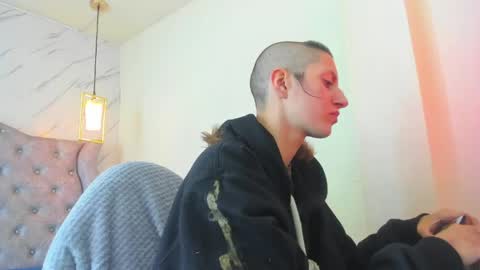   online show from 04-17-26, 12:41