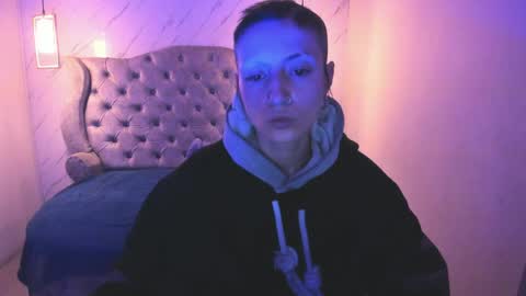   online show from 05-14-26, 12:01