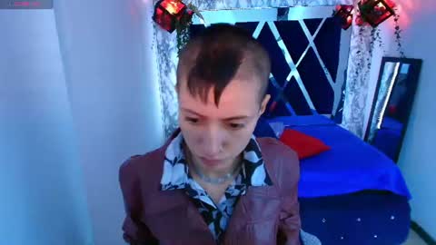 Snapshot of fieramadame chatting on 07-18-26, 12:09 online show from 07-18-26, 12:09