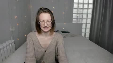 Snapshot of fiery__mary chatting on 02-05-25, 02:26 Mary online show from 02-05-25, 02:26