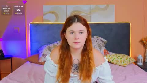 Snapshot of fiery_foxy chatting on 09-15-25, 07:30 Mabel online show from 09-15-25, 07:30
