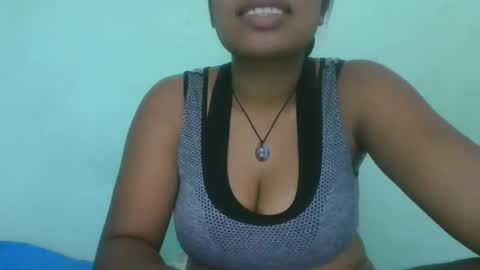 fifaalydia online show from 03-10-25, 09:32