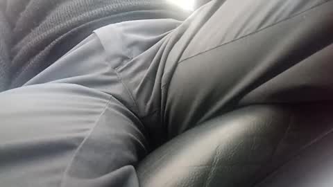 fifi010203 online show from 02-28-25, 01:36