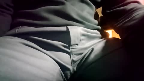 fifi010203 online show from 10-28-25, 09:39