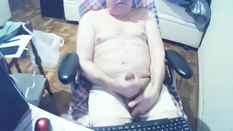 filhober online show from 10-17-25, 12:36