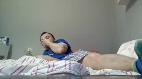 Snapshot of filipek757 chatting on 12-01-24, 07:14 filipek757 online show from 12-01-24, 07:14
