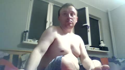 Snapshot of filipek757 chatting on 06-28-26, 09:43 filipek757 online show from 06-28-26, 09:43