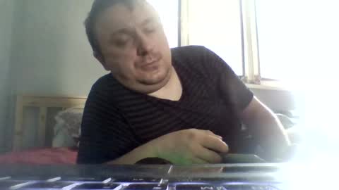 Snapshot of filipek757 chatting on 07-09-26, 07:01 filipek757 online show from 07-09-26, 07:01