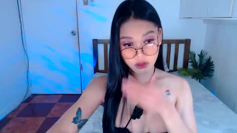 Snapshot of filipina_sassyqirl19xxx chatting on 12-02-24, 04:20 sweet online show from 12-02-24, 04:20