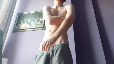 Whitechocolate online show from 12-19-25, 12:01