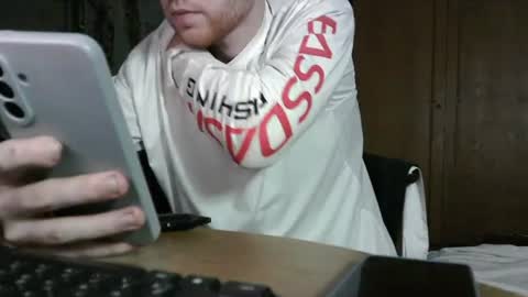 Snapshot of fillipsondon chatting on 07-13-26, 09:17 Whitechocolate online show from 07-13-26, 09:17