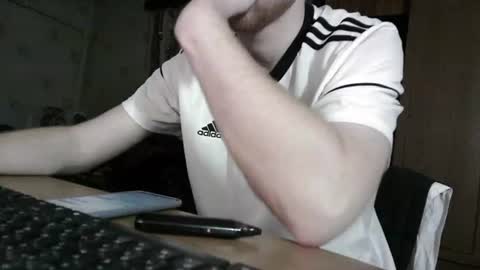 Snapshot of fillipsondon chatting on 07-18-26, 06:56 Whitechocolate online show from 07-18-26, 06:56