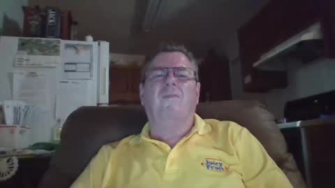 Snapshot of finderfiner chatting on 12-18-24, 07:58 finderfiner online show from 12-18-24, 07:58