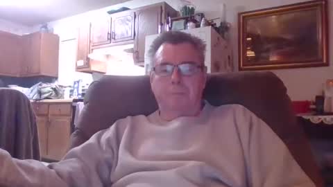 Snapshot of finderfiner chatting on 05-07-26, 05:57 finderfiner online show from 05-07-26, 05:57