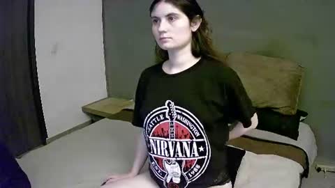 Alice and Max online show from 07-29-26, 06:22