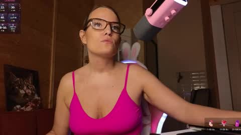 Lady online show from 05-28-26, 09:56