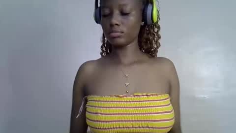 slimmie online show from 11-24-25, 01:22