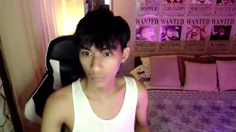 fineboii_rey18 online show from 04-09-26, 11:59
