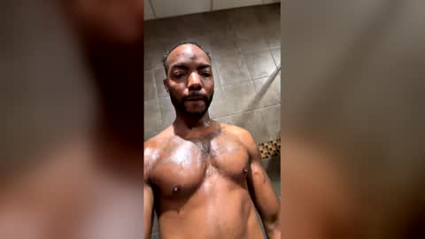 finessegod26 online show from 04-12-26, 04:23
