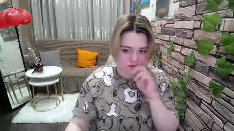 finna_39 online show from 02-21-25, 03:32