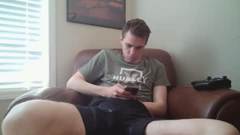 Snapshot of finnabun33 chatting on 04-17-26, 03:26 Jake I am Bicurious online show from 04-17-26, 03:26