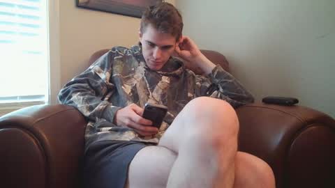 Snapshot of finnabun33 chatting on 04-20-26, 06:20 Jake I am Bicurious online show from 04-20-26, 06:20